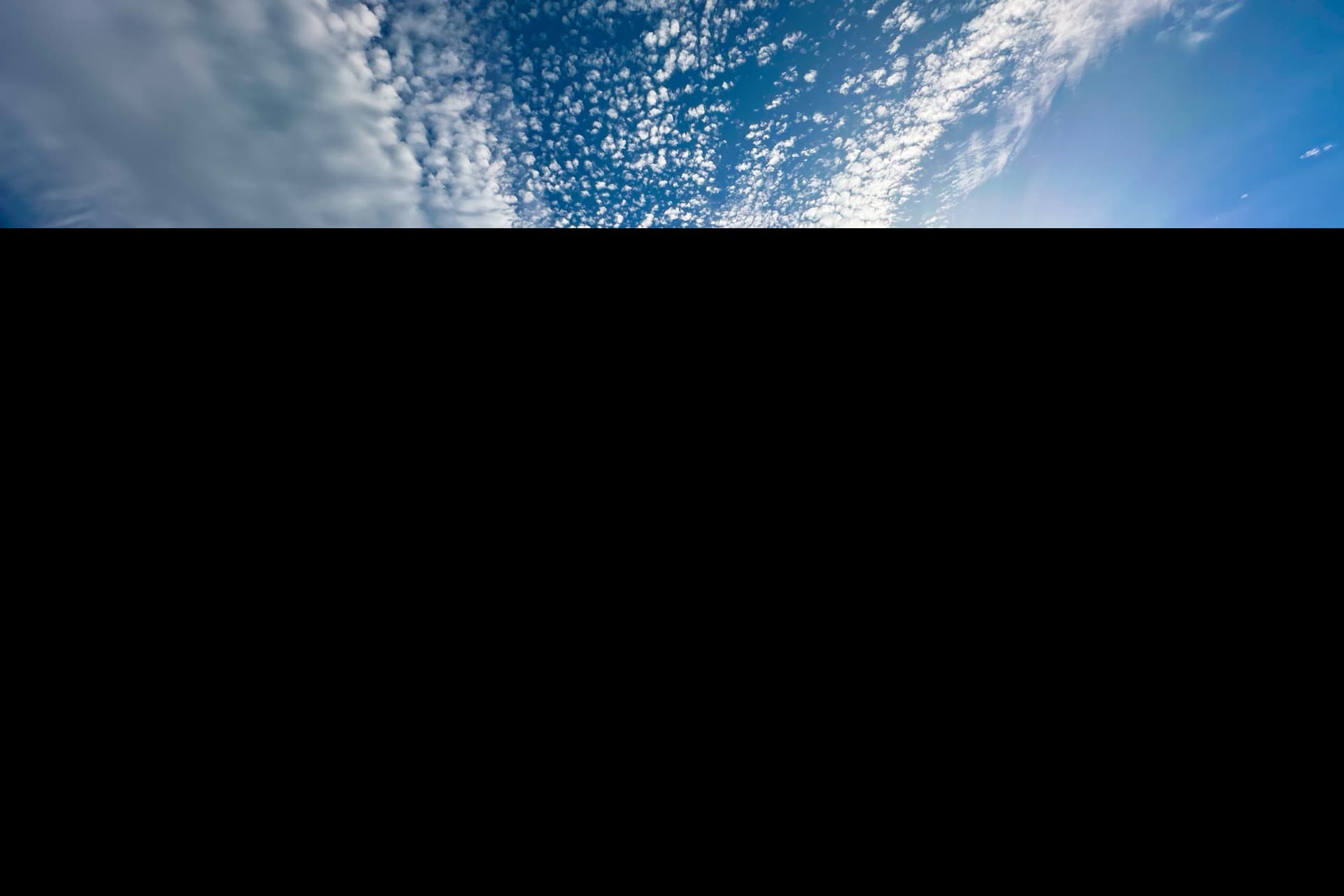 moving-abroad-and-meeting-thesis-deadline-lessons-in-time-management-and-flexibility-featured